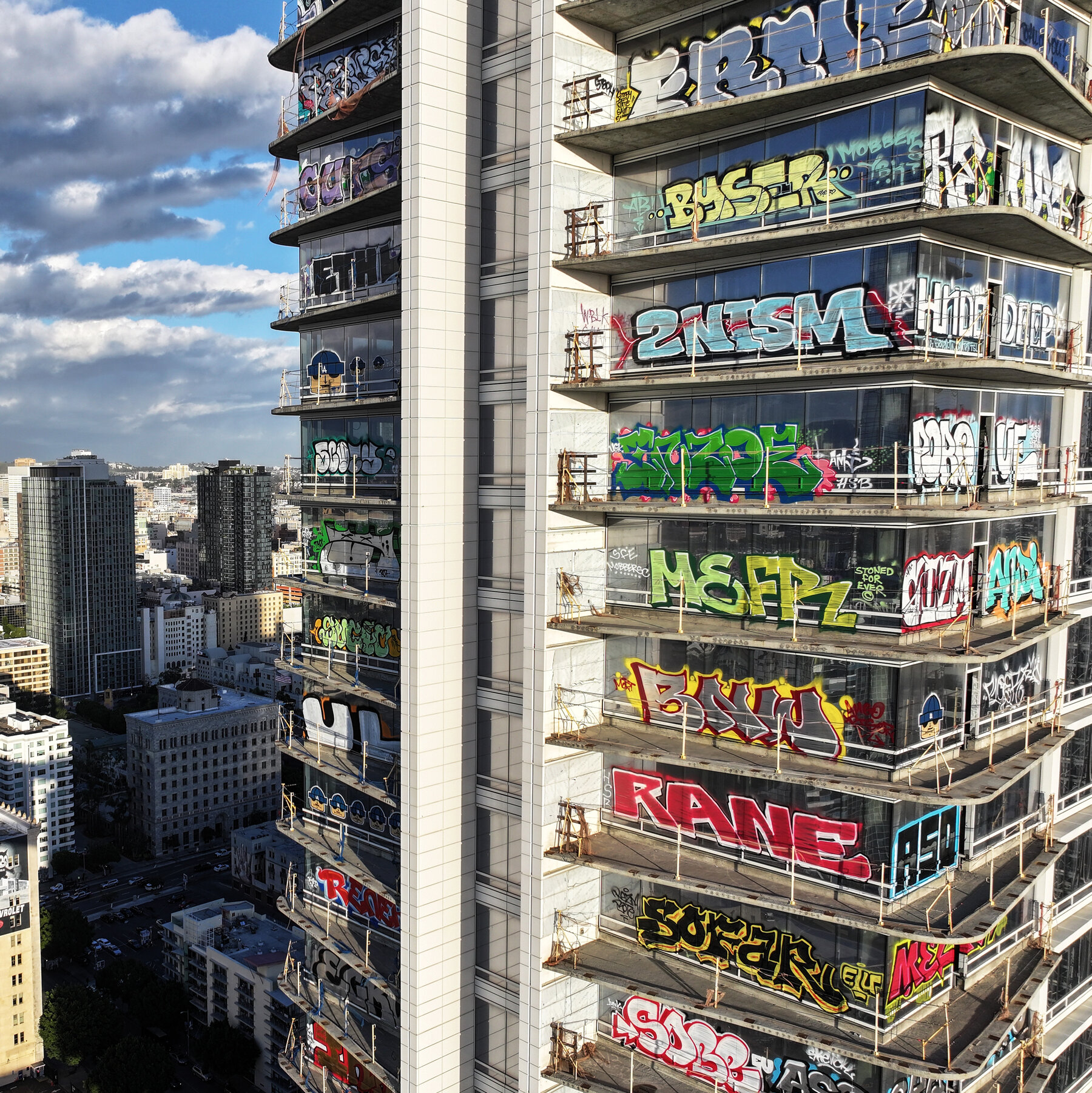 5 Signs You Need a Professional Property Manager